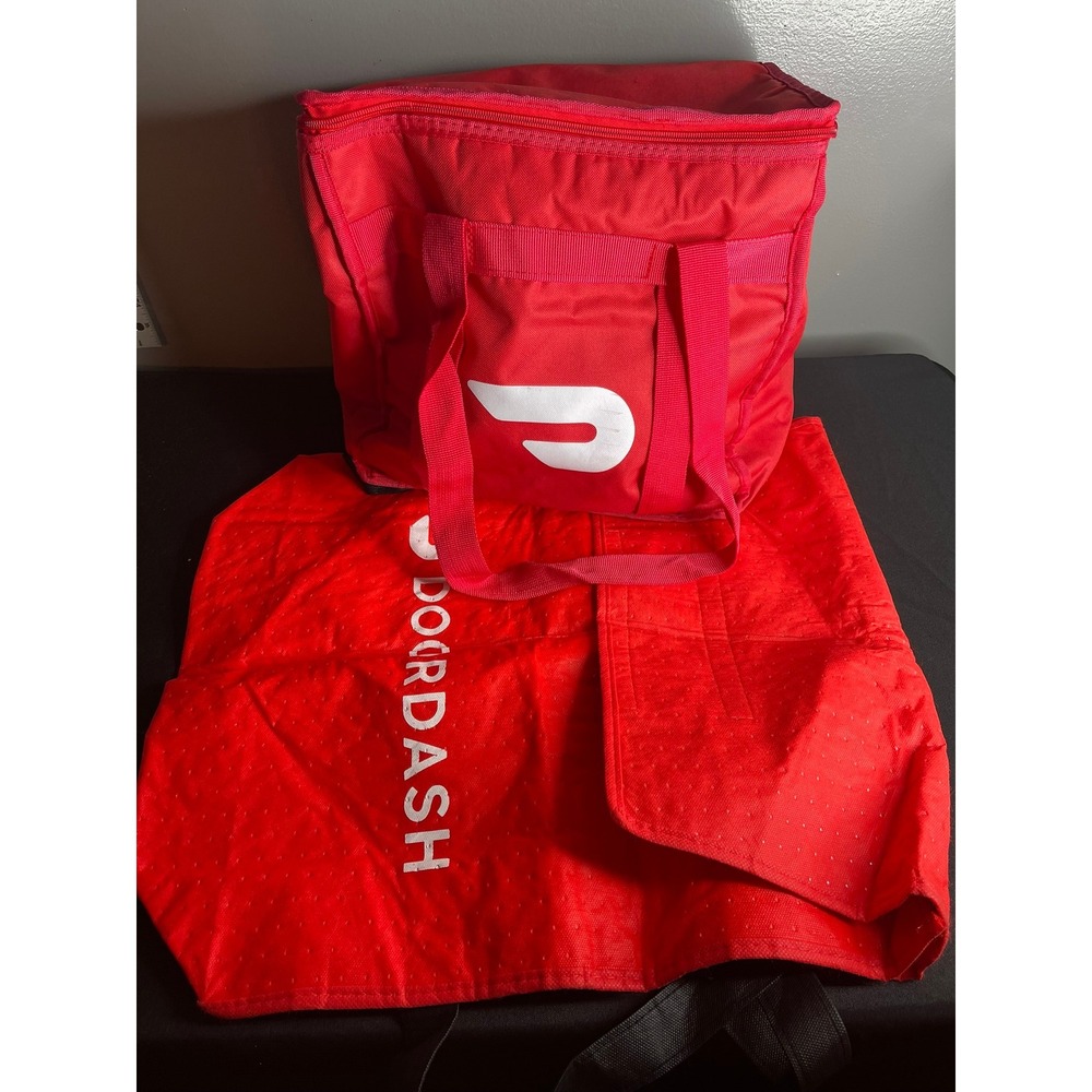 DoorDash Catering Cooler and Pizza Bag 2pc Insulated Delivery Bag Set Red